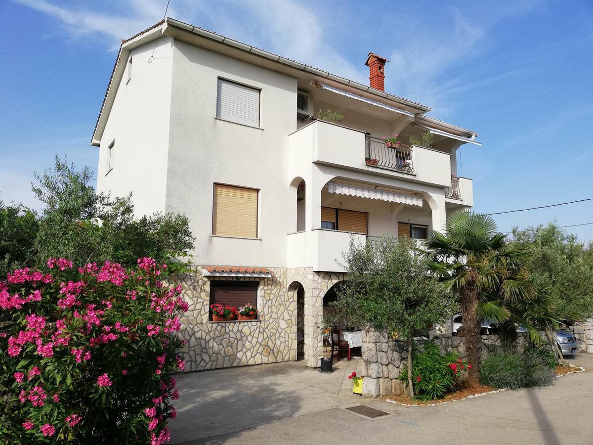 Apartman Tri Palme Gabonjin 외부 사진