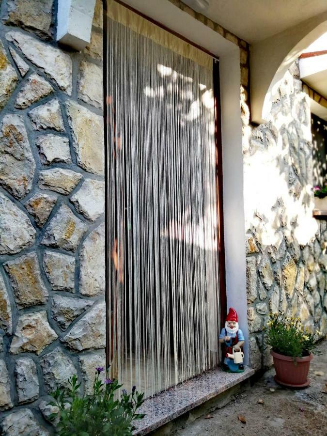 Apartman Tri Palme Gabonjin 외부 사진